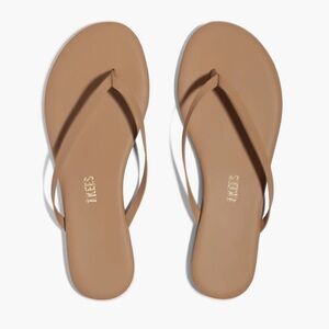 TKEES Lily Nudes Sandals NWOT